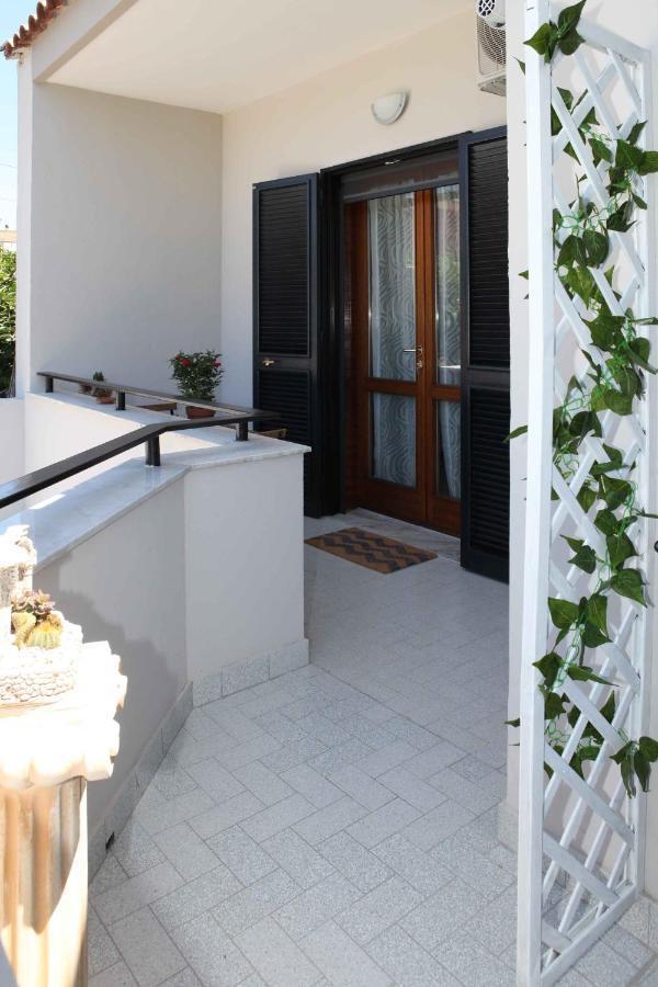 Pompei Gryllus Bed & Breakfast Exterior foto